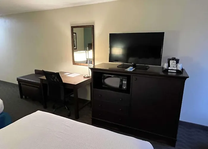 Best Western Williamsburg Historic District